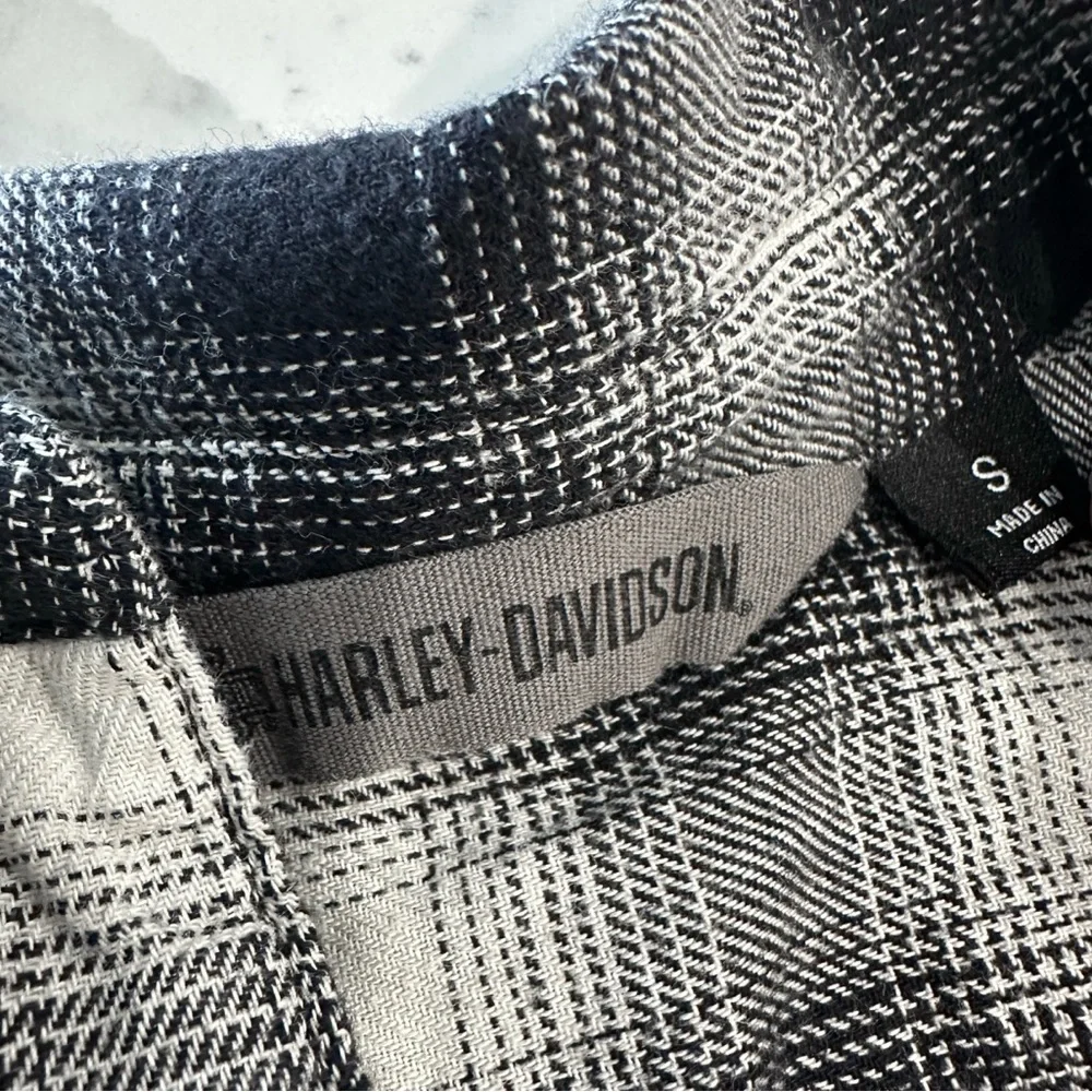 Harley Davidson Black & White Plaid Top - Picture 5 of 7